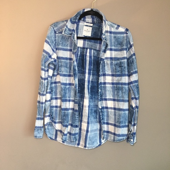 American Eagle boyfriend fit flannel plaid shirt - Picture 1 of 3